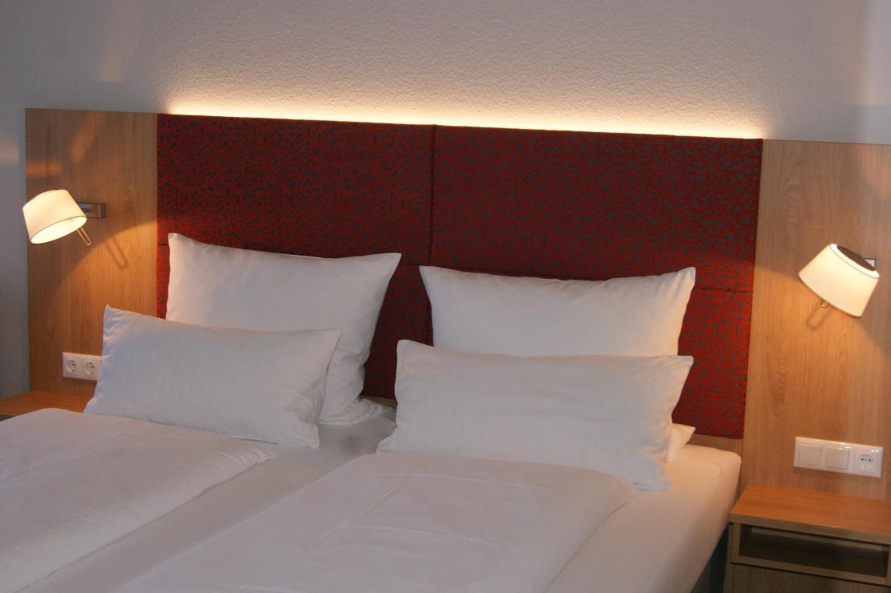 Land-Gut-Hotel Allerhof Frankenfeld Exteriör bild